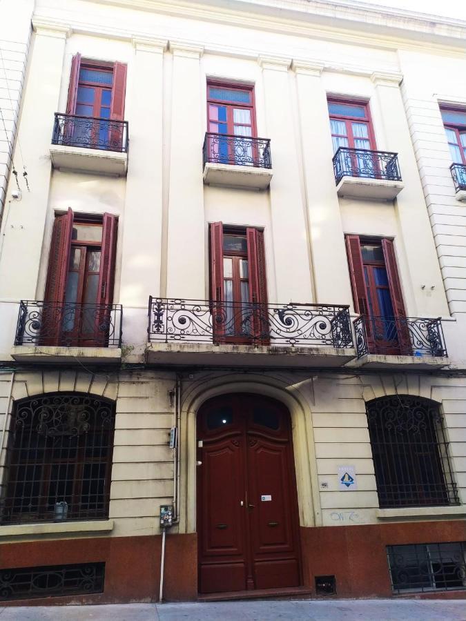 Posada Del Gaucho Hostel Montevideo Bagian luar foto