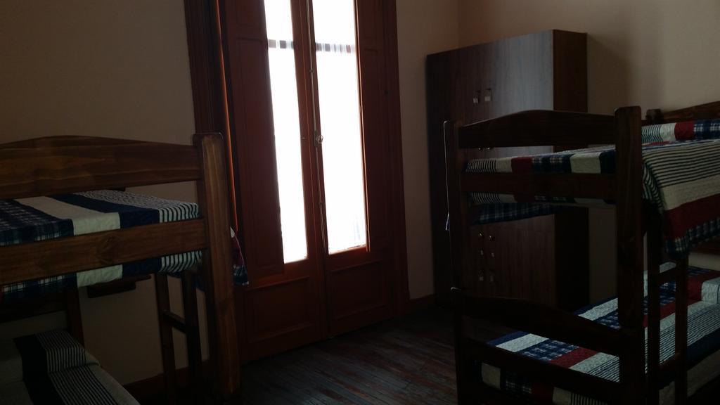 Posada Del Gaucho Hostel Montevideo Ruang foto