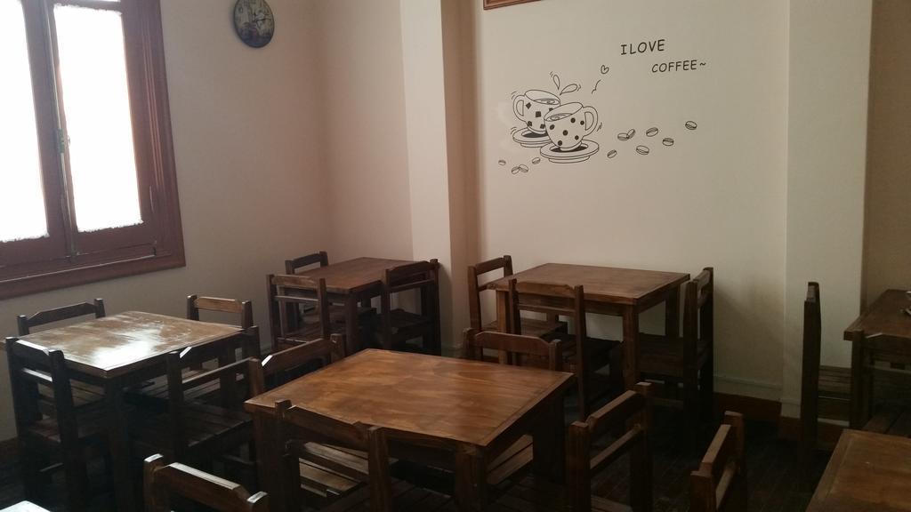 Posada Del Gaucho Hostel Montevideo Bagian luar foto